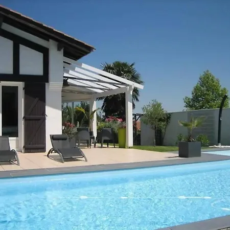 Avec Piscine Anglet Proche * Biarritz